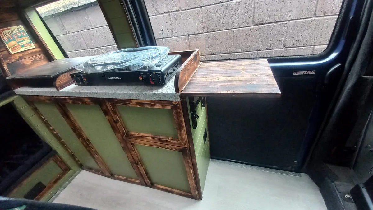 Nissan interstar camper - Image 4