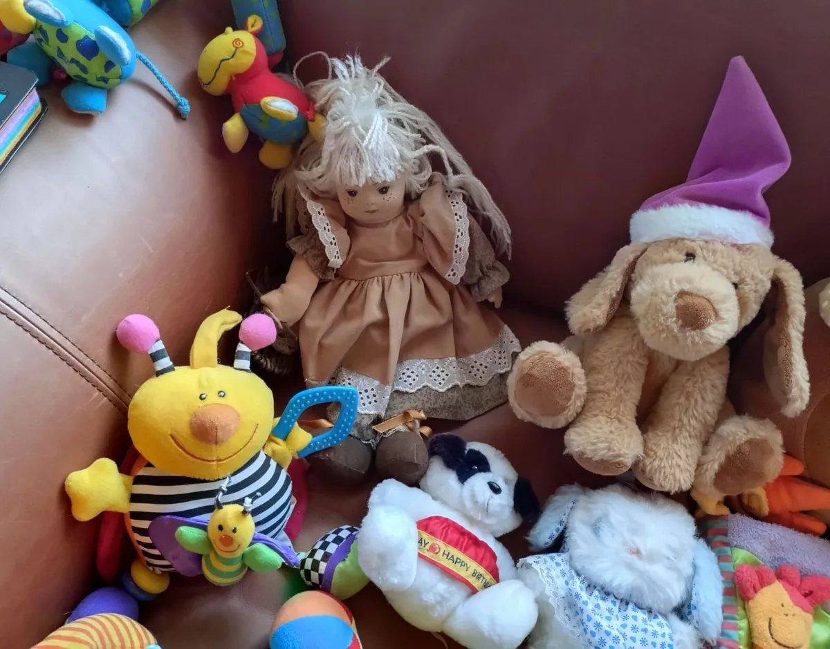 Lots Of Toys (used). - Image 4