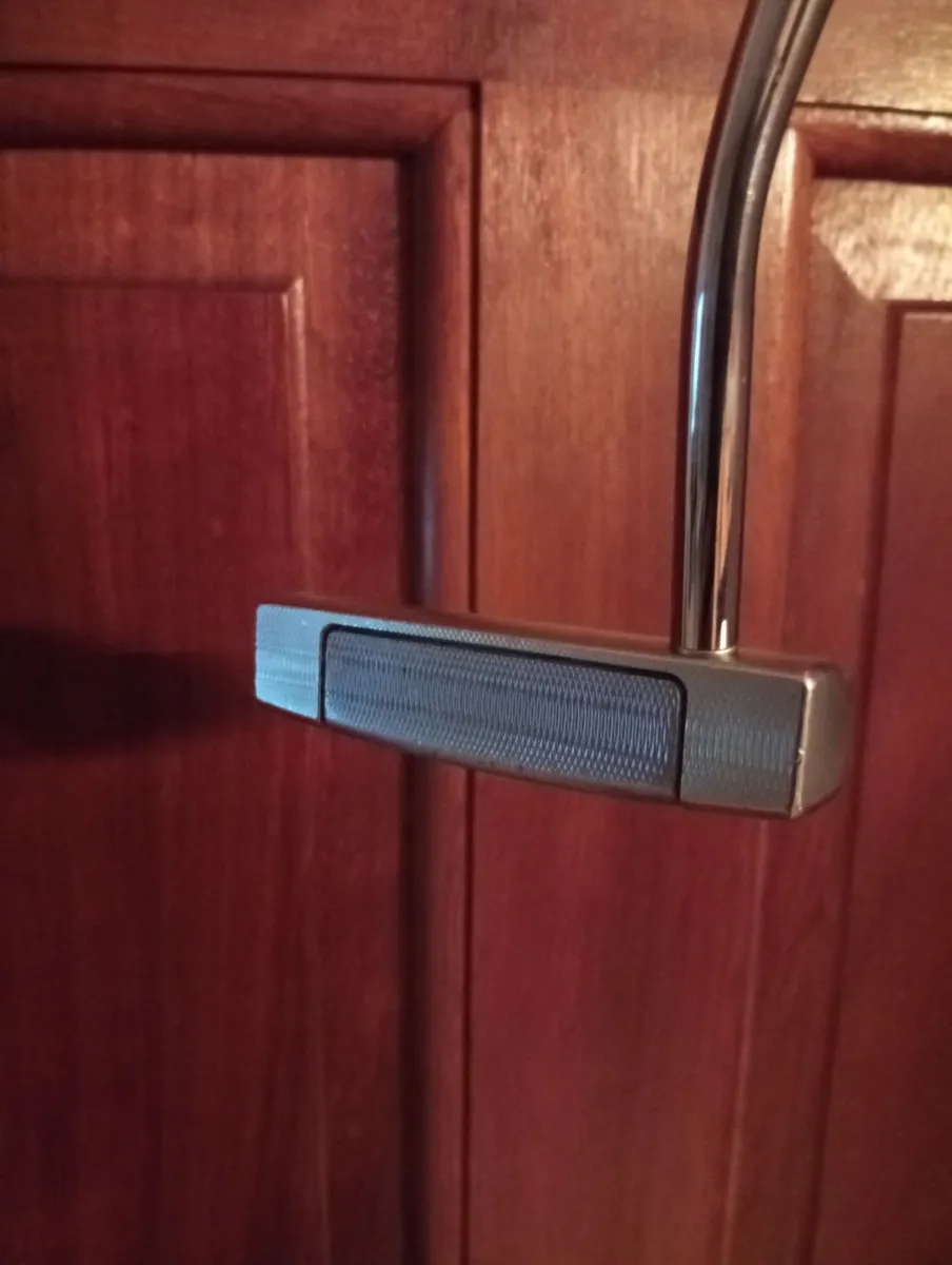 Scotty Cameron Select Mallet 1 34 inch Putter - Image 4
