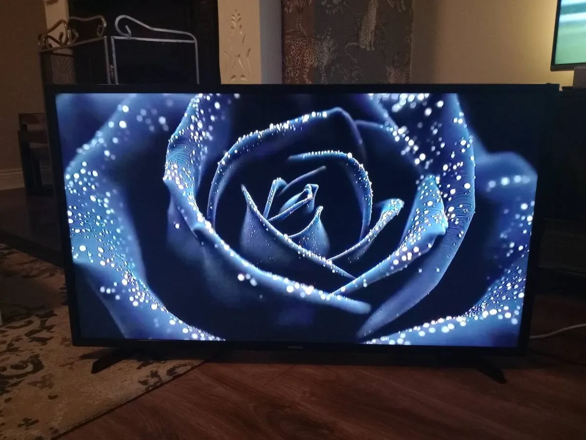 Samsung 40" full HD SMART TV UE40J5200AK - Image 4