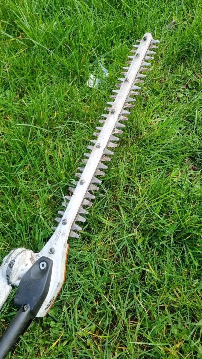 Stihl km131r longe reach hedge trimmer cutter - Image 3