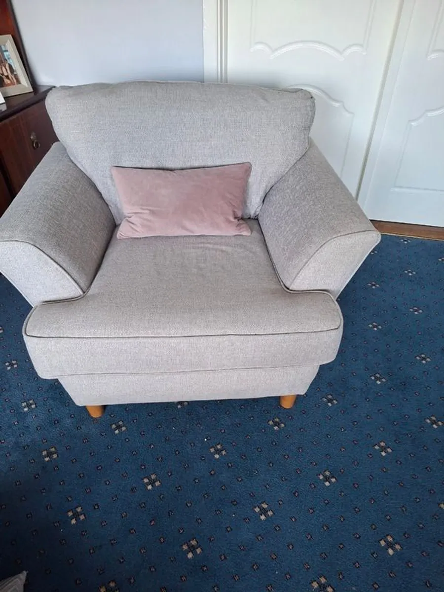 3 seater & chair - Image 3