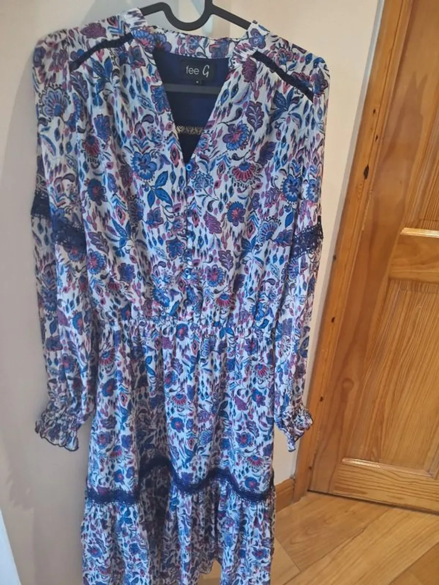 Boutique dresses for sale - Image 4