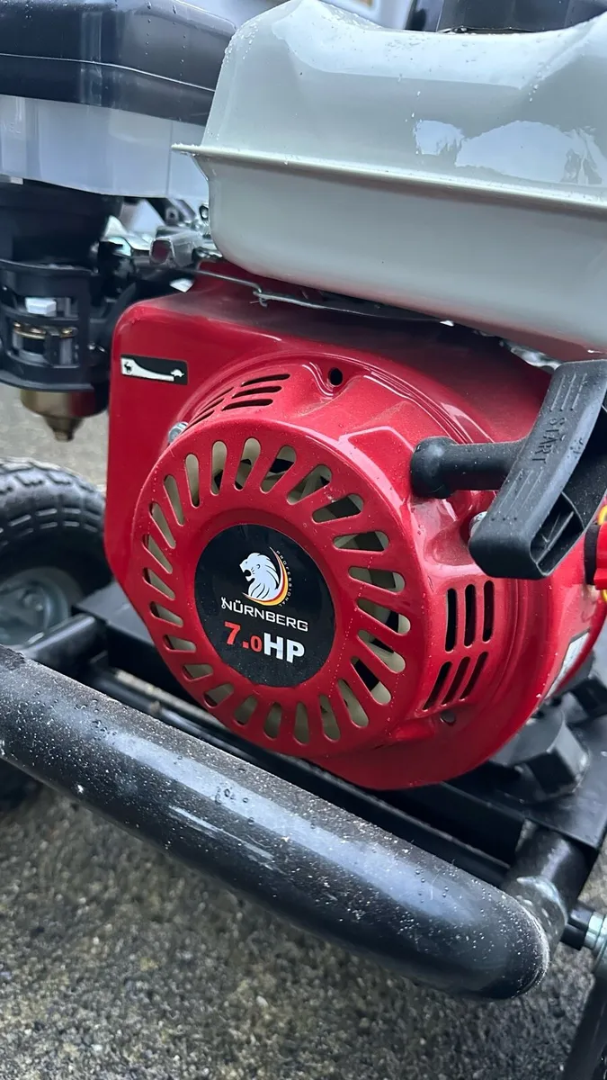 Petrol Power Washer - Image 4