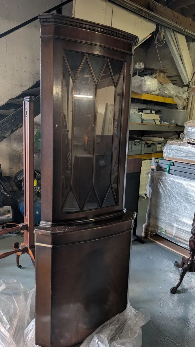 Antique corner display cabinet - Image 3