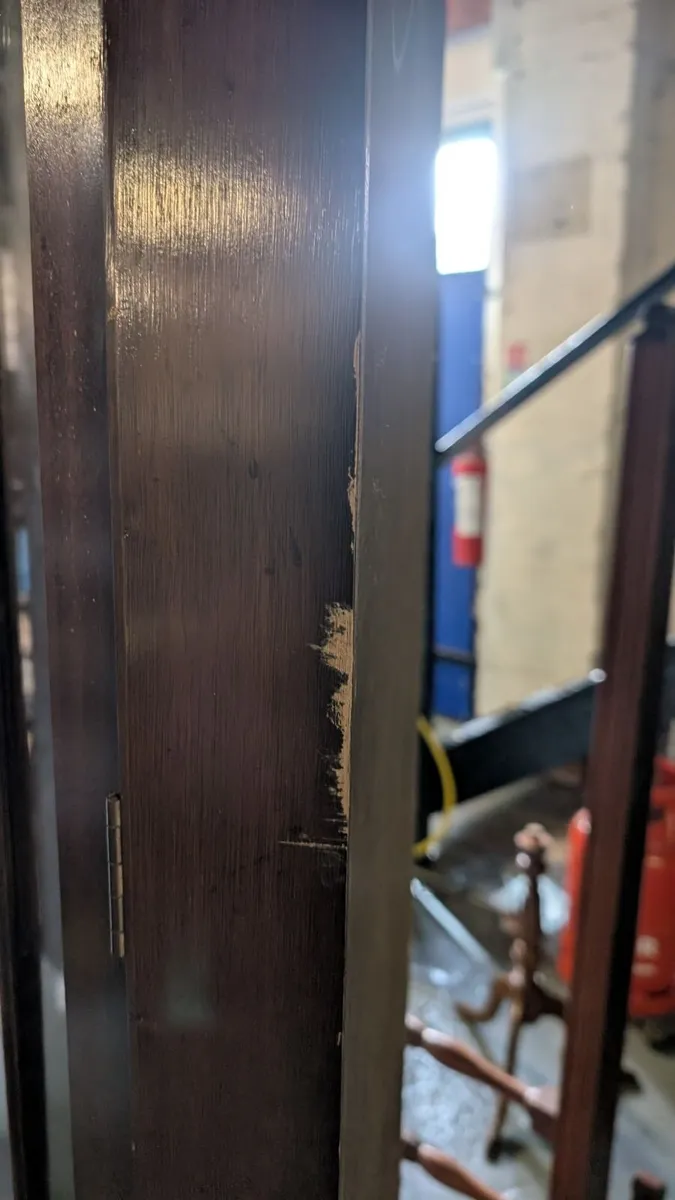 Antique corner display cabinet - Image 4