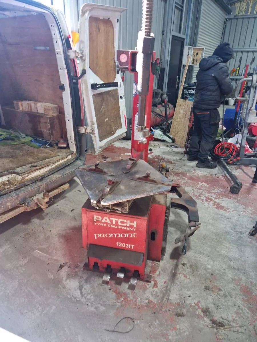 Tyre machine - Image 2