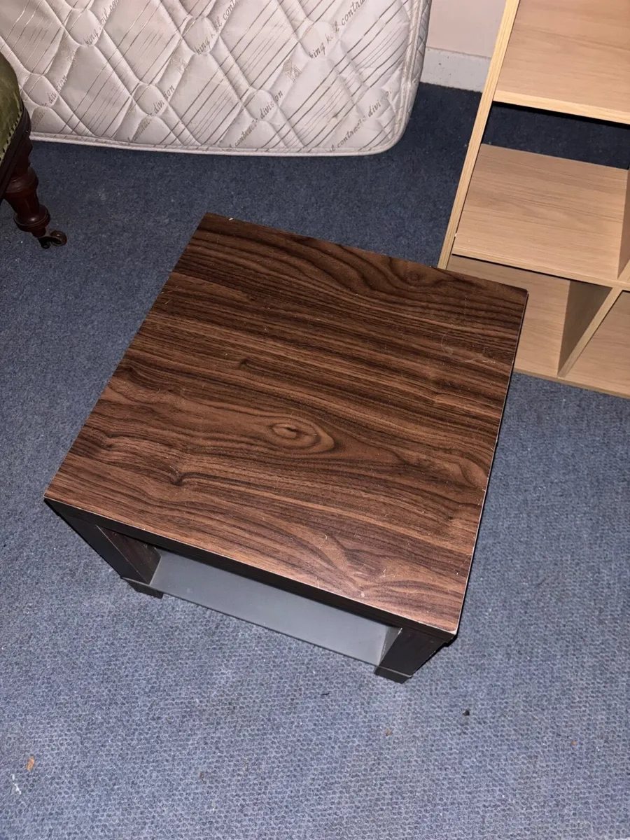 Free coffee table - Image 1