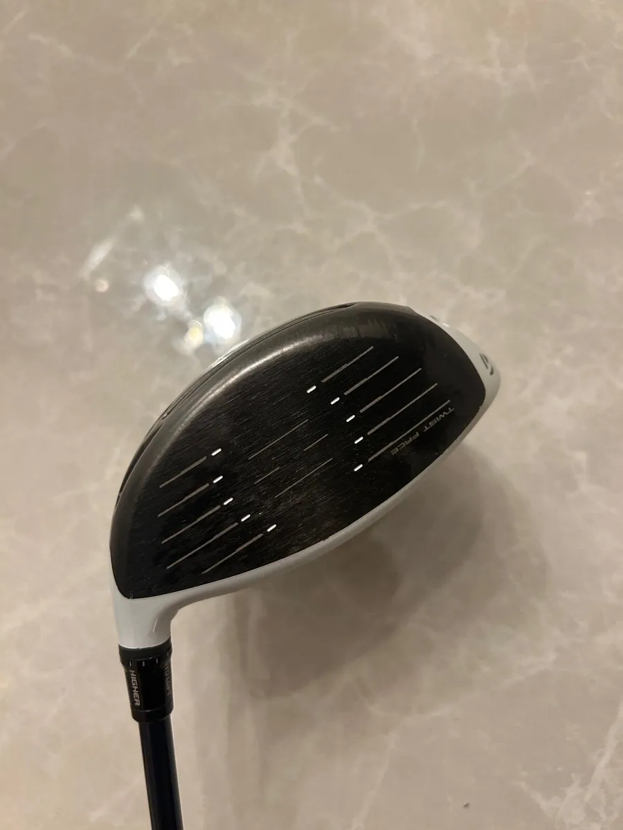 Taylormade sim2 max driver - Image 2