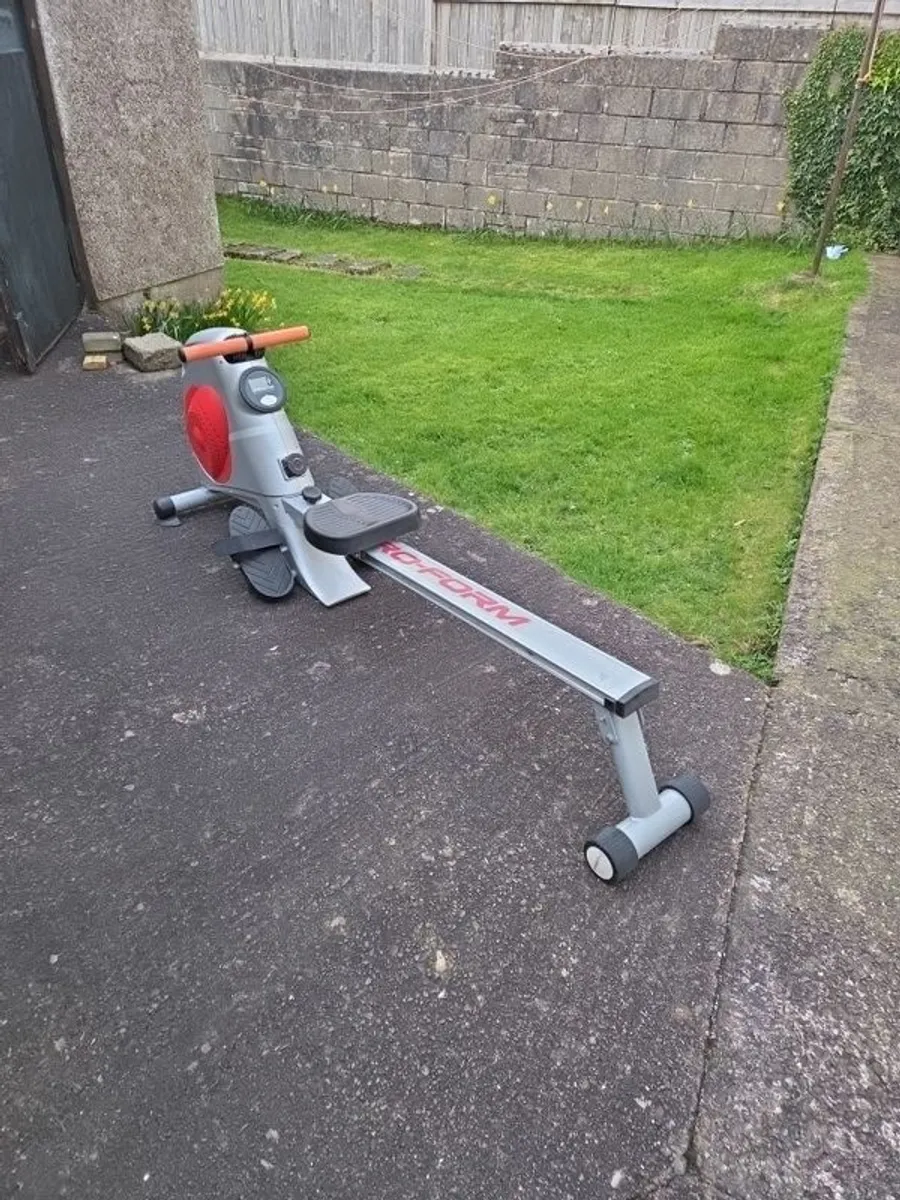 Rowing Machine - Image 1