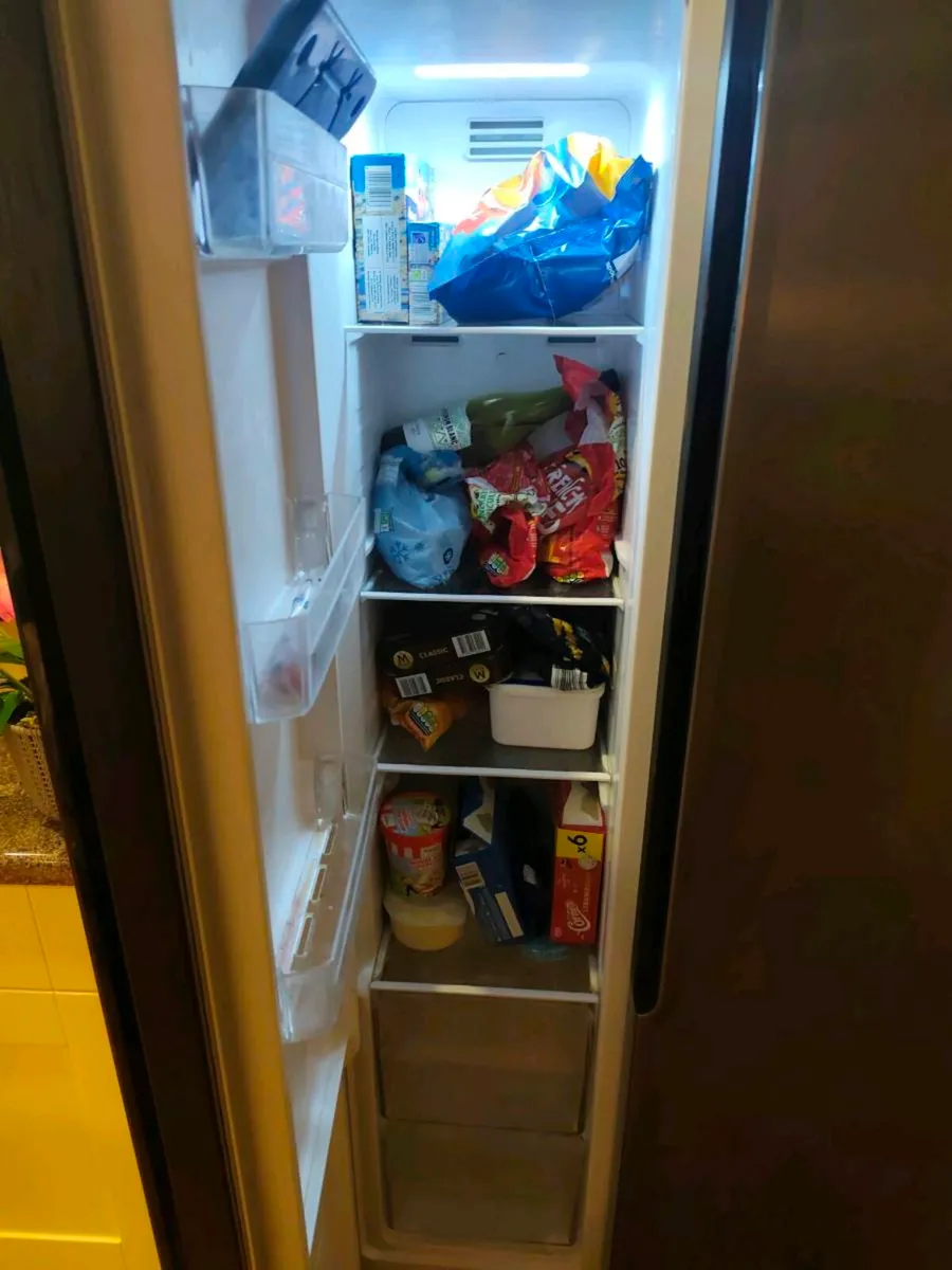 Fridge freezer - Image 3