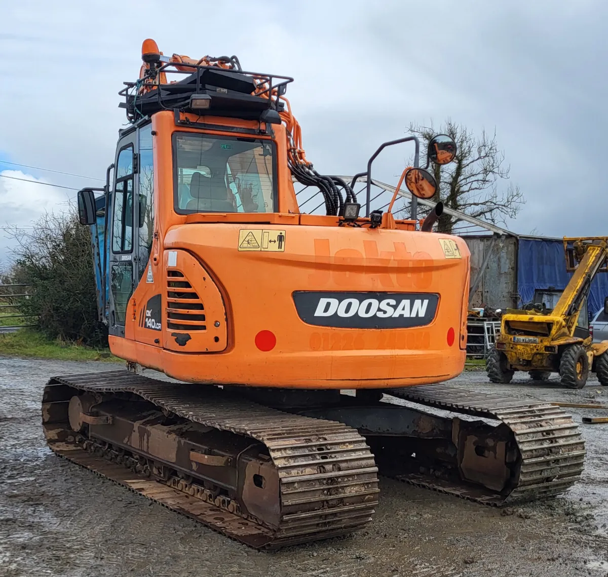 2014 Doosan DX140LCR-3 - Image 4