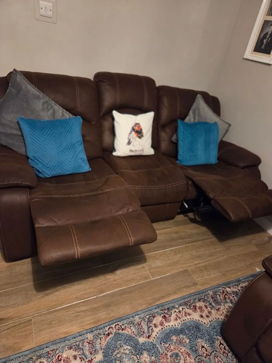 Reclining 3 piece Suite for sale - Image 3