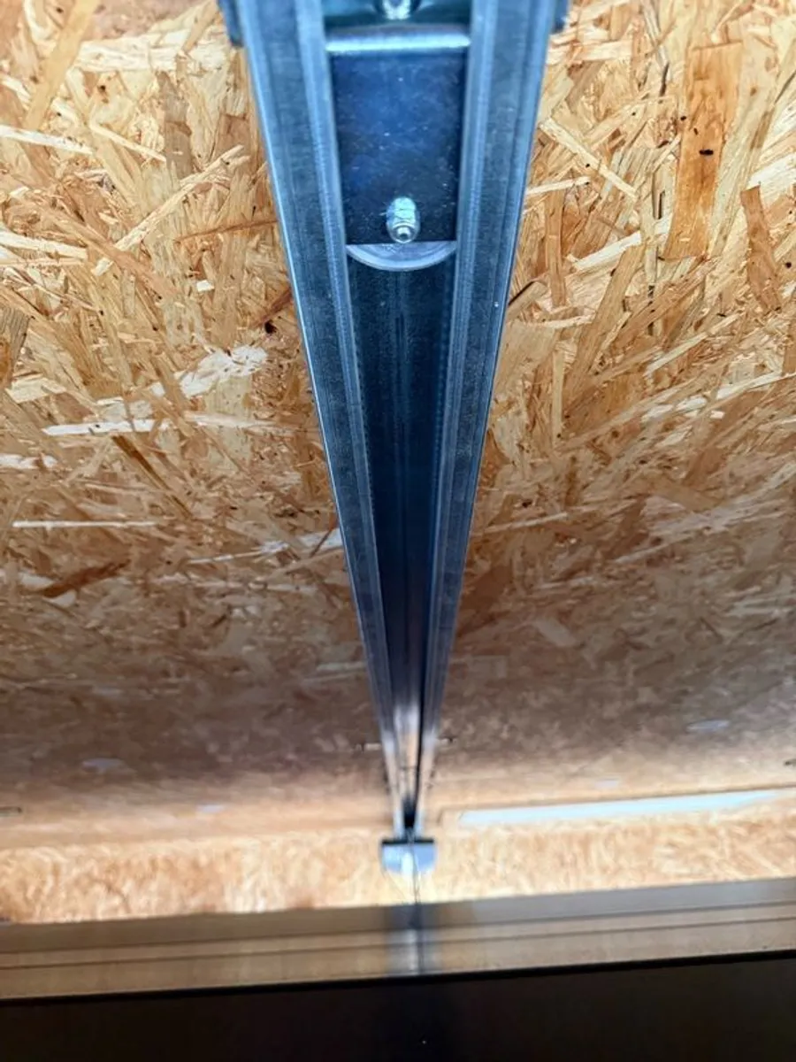 Electric Garage door - Image 4