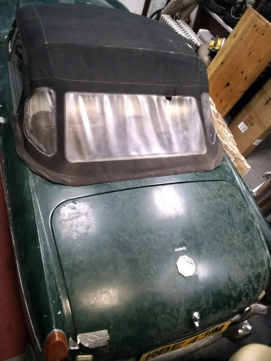 Mg Roadster - Image 4