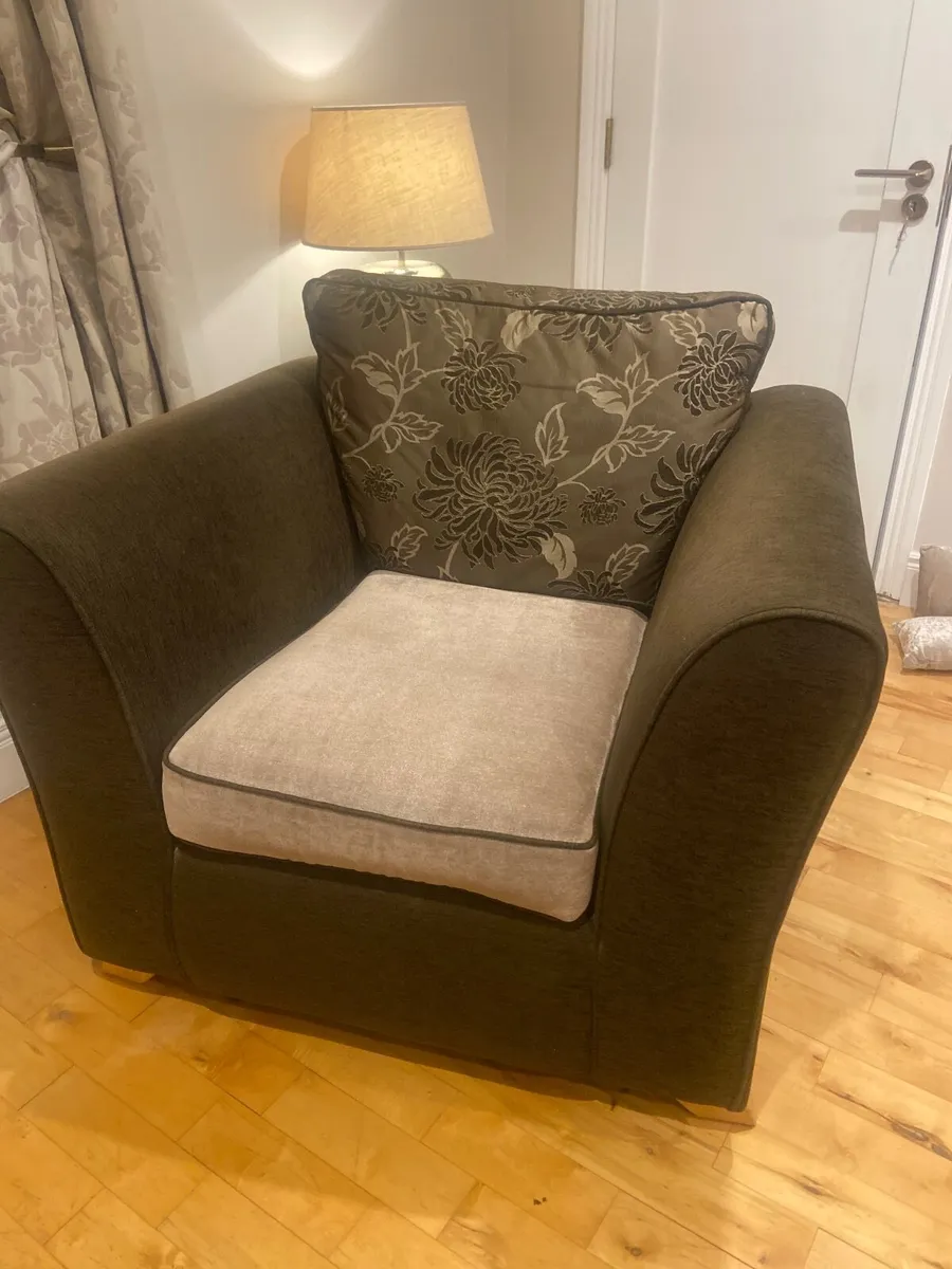 Suite of furniture with footstool. Custom made. - Image 1