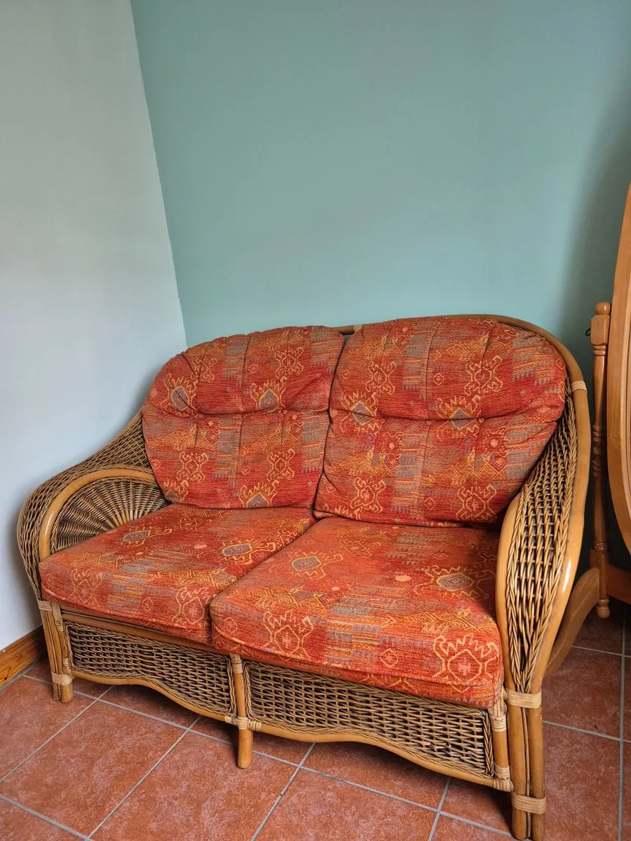 3-Piece Wicker Set, Couch w/ 2 matching armchair - Image 2