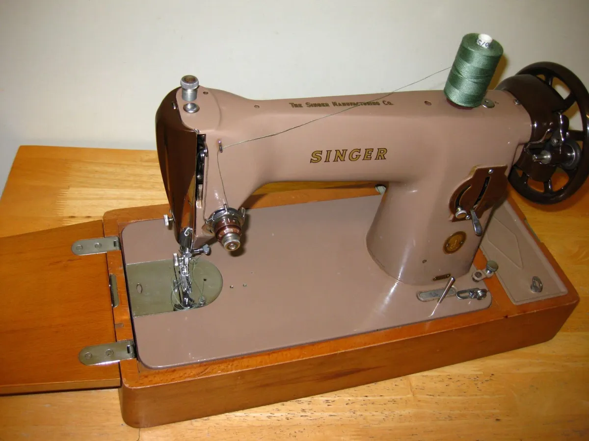 Spotless Singer 201K Sewing Machine. - Image 1
