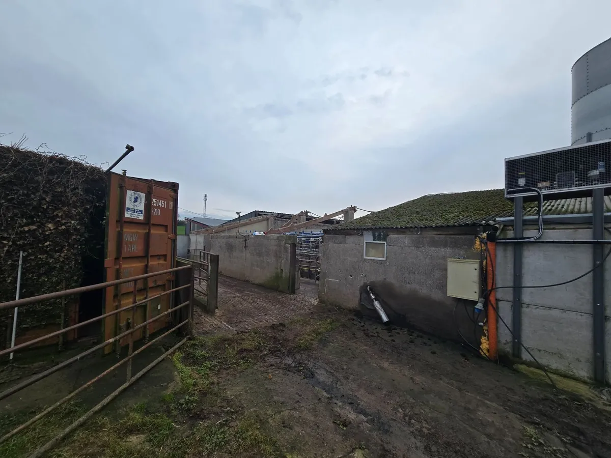 Farm Sheds - Image 3