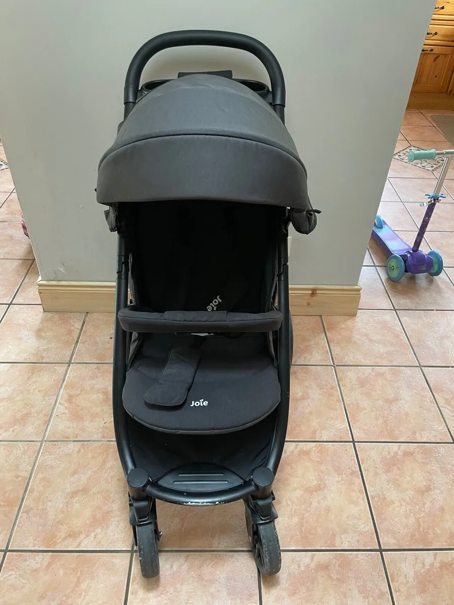 Joie Litetrax stroller - Image 2