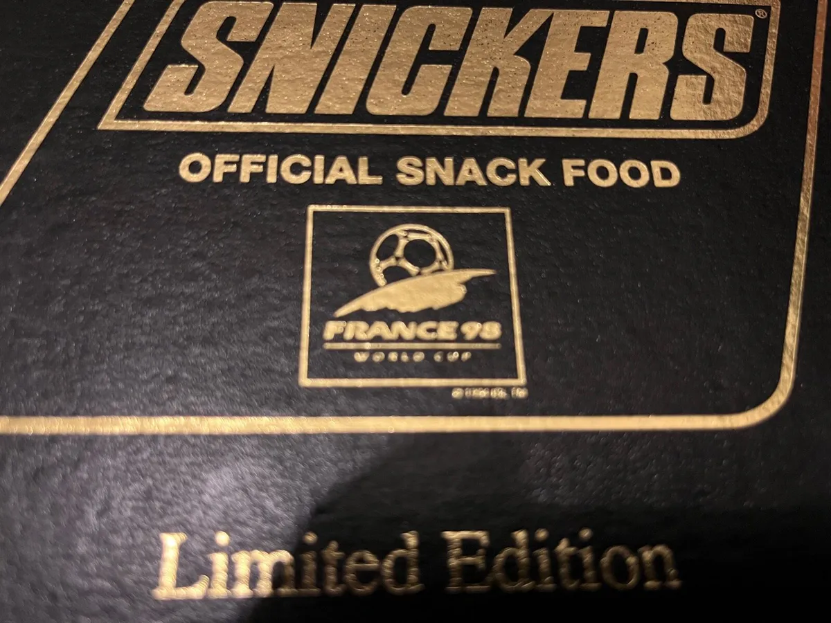 Limited commemorative 1998 World Cup Pins - Image 4