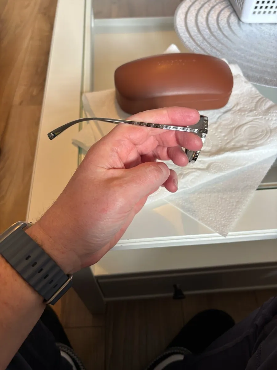 Sunglasses Versace - Image 2