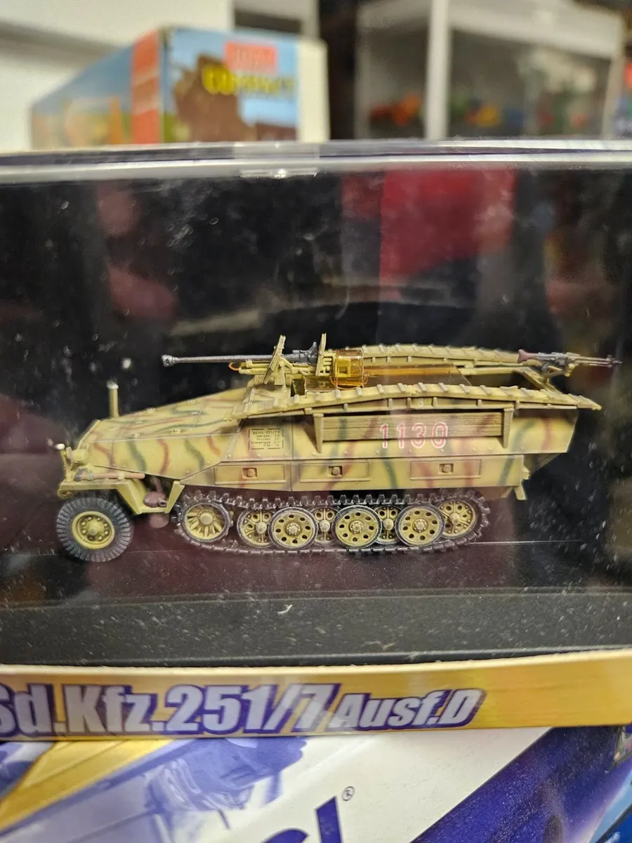 Corgi Dragon German WW2 Halftrack - Image 2