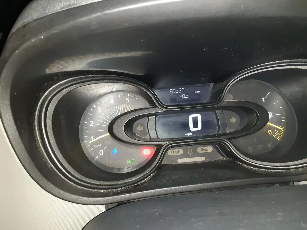 Renault traffic businesses edition - Image 3