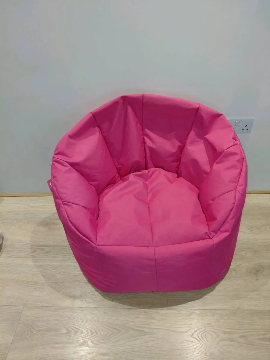 SNUG Hot Pink Beanbag - Image 1