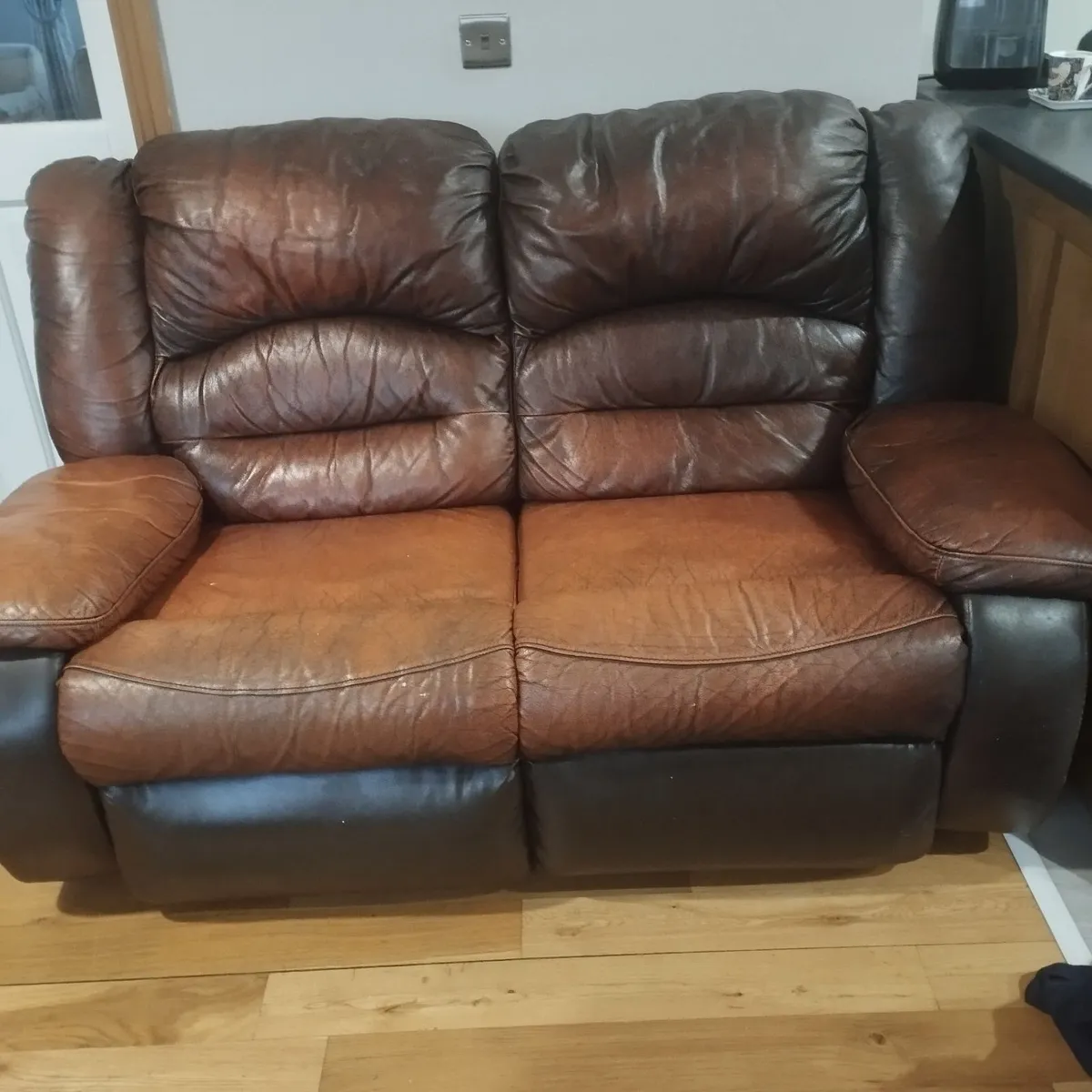 3  seater and 2 seater couches - Image 1