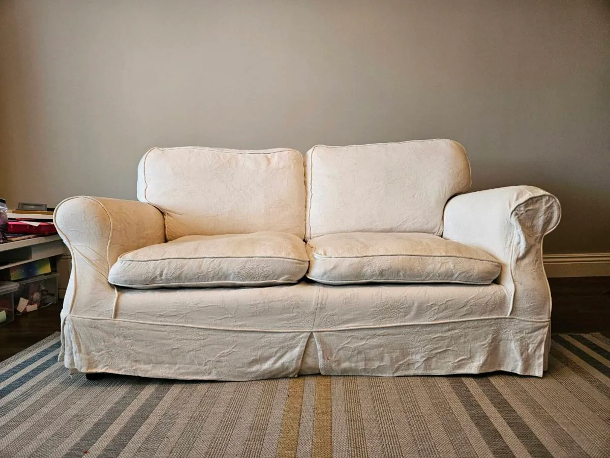 Laura Ashley couch - Image 1