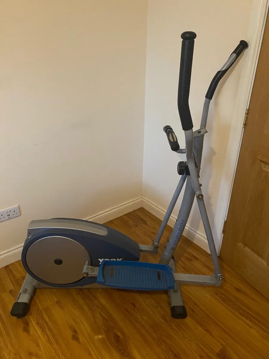 York Cross Trainer - Image 3