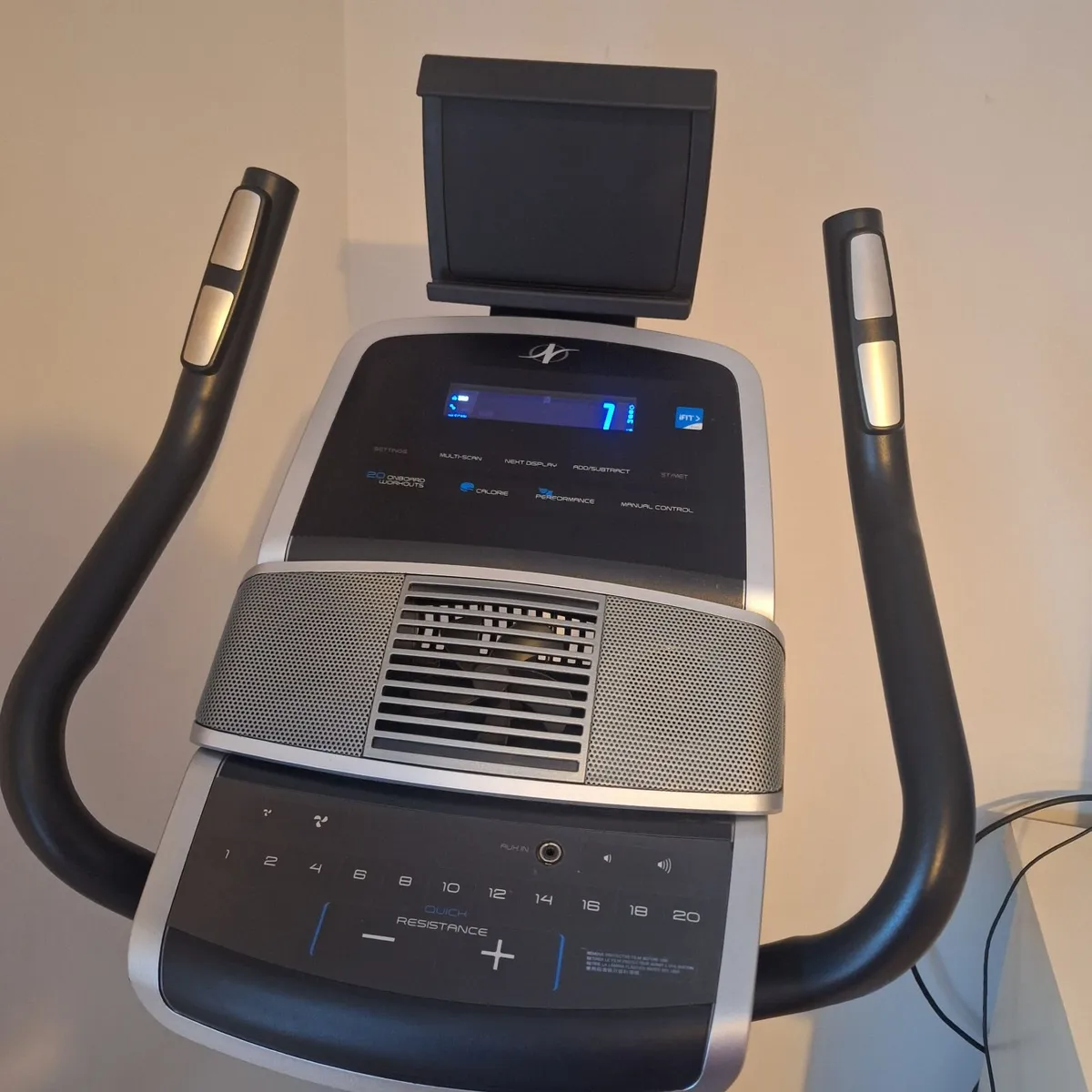 Nordic Track exercise bike - Image 3