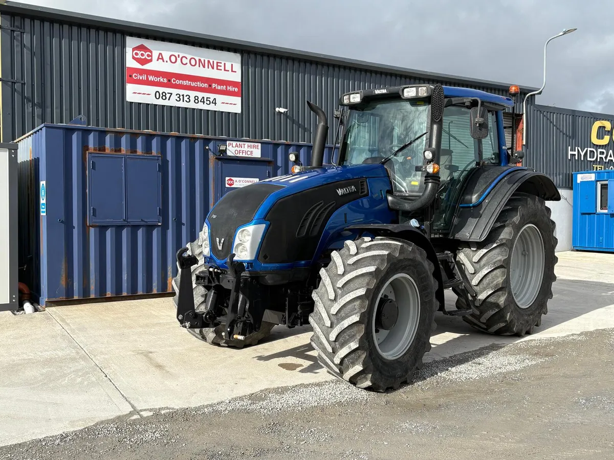 2015 Valtra T153 #2020 - Image 1