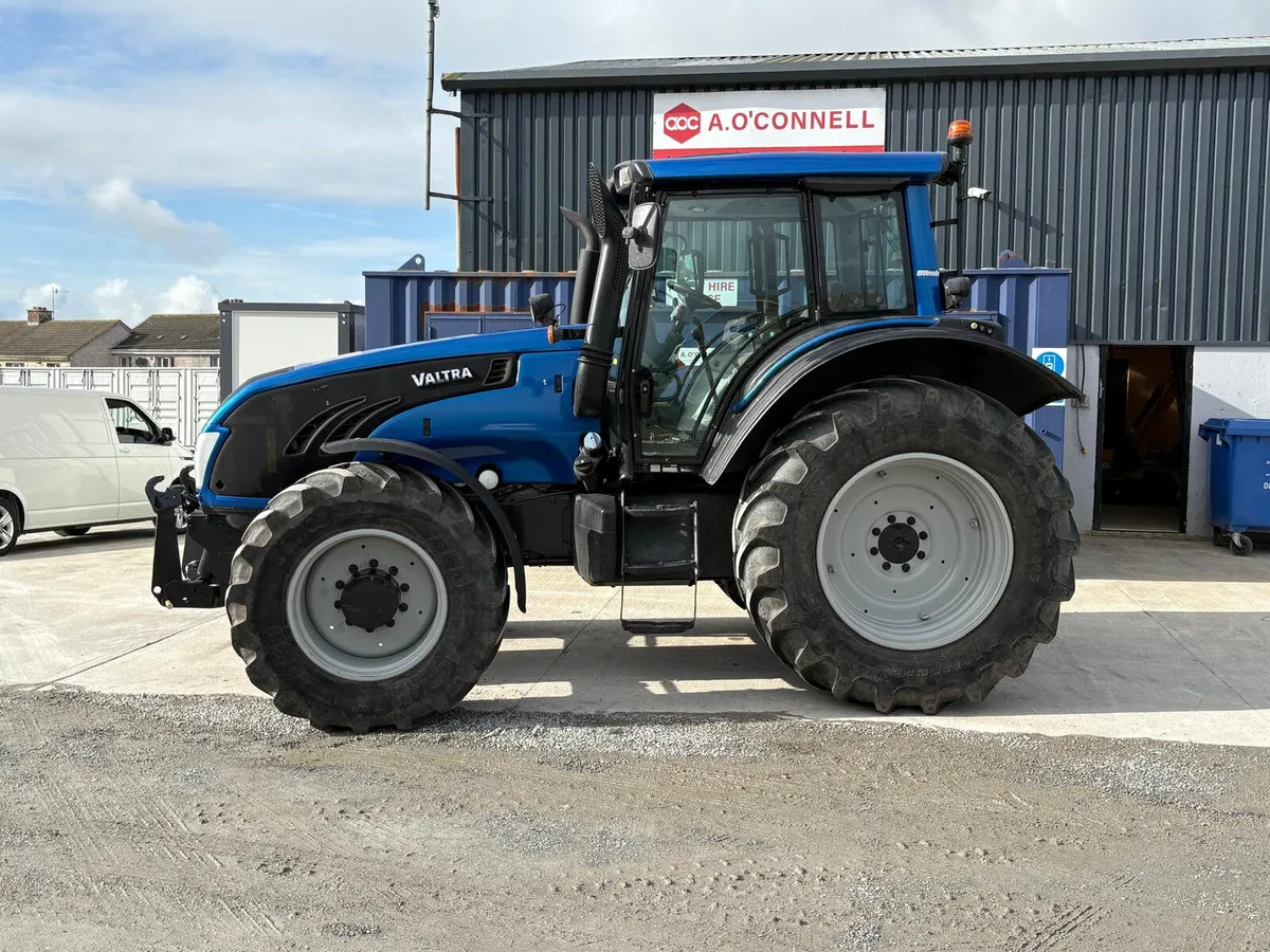 2015 Valtra T153 #2020 - Image 3