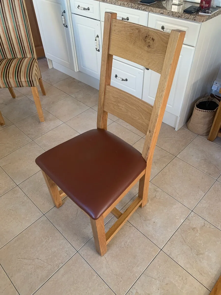 Oak dining Chairs x 4 - Image 2