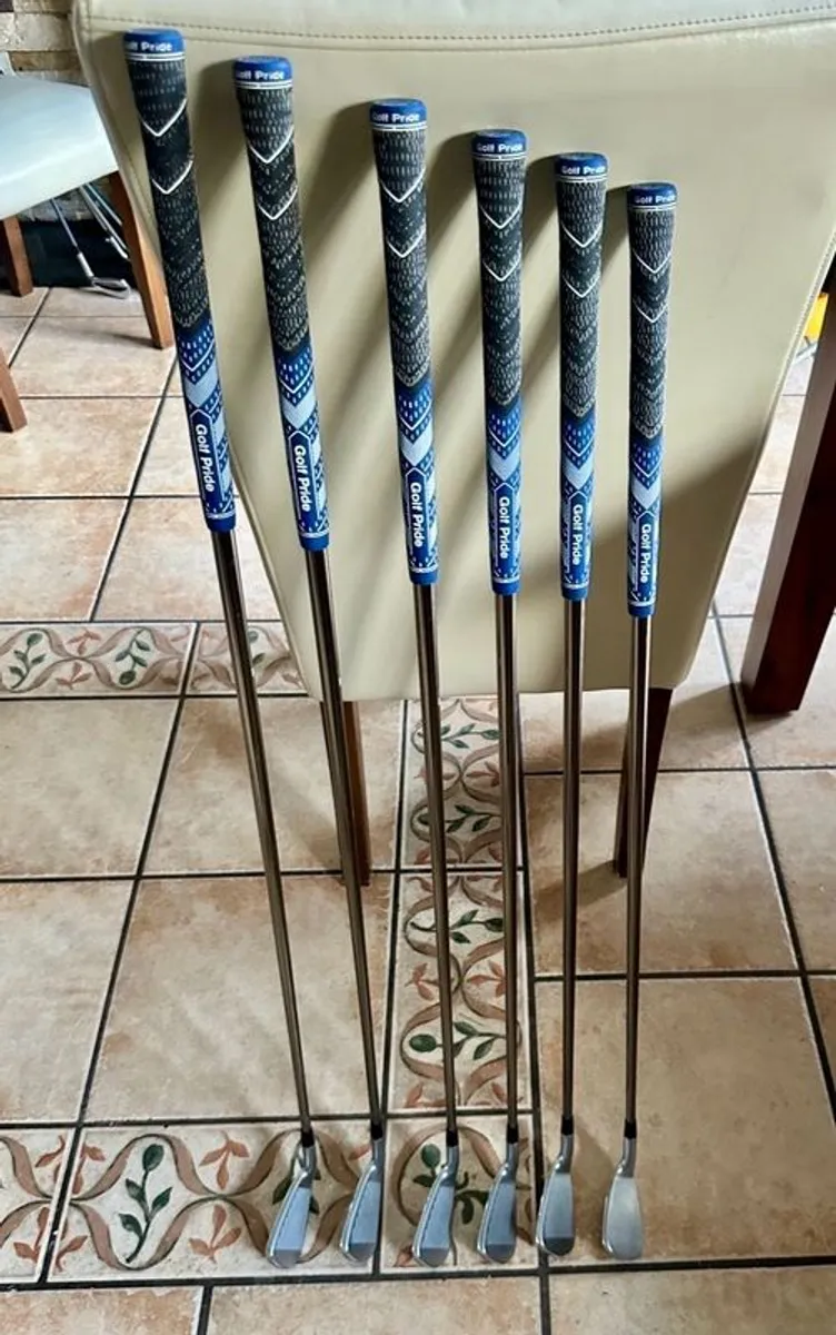 golf clubs - Image 2