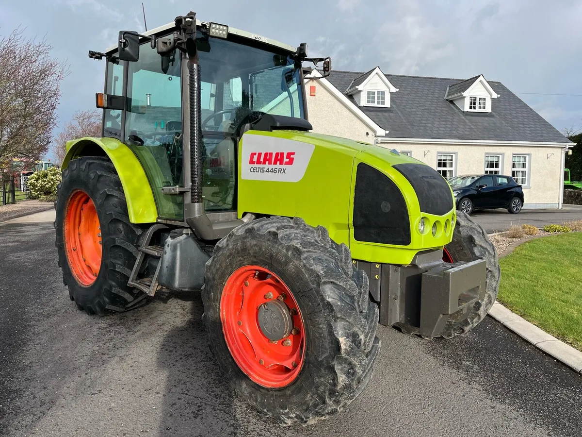 2005 Claas 446rx - Image 2