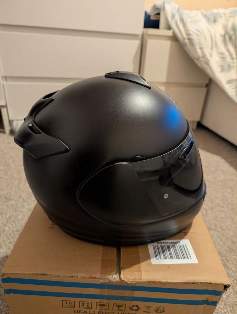 Arai Debut Helmet Size S 56cm - Image 2