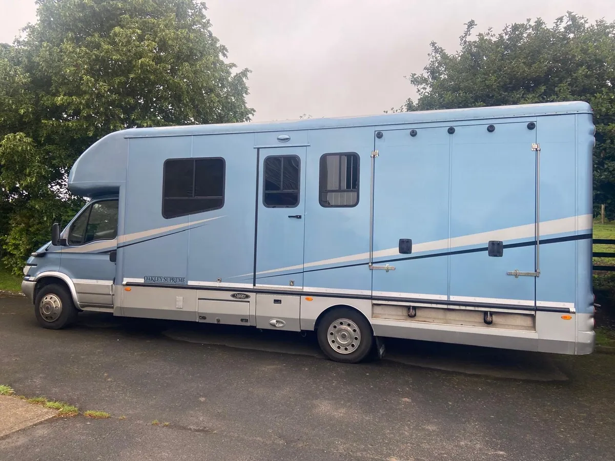 Oakley Horsebox €39k or good offer - Image 1