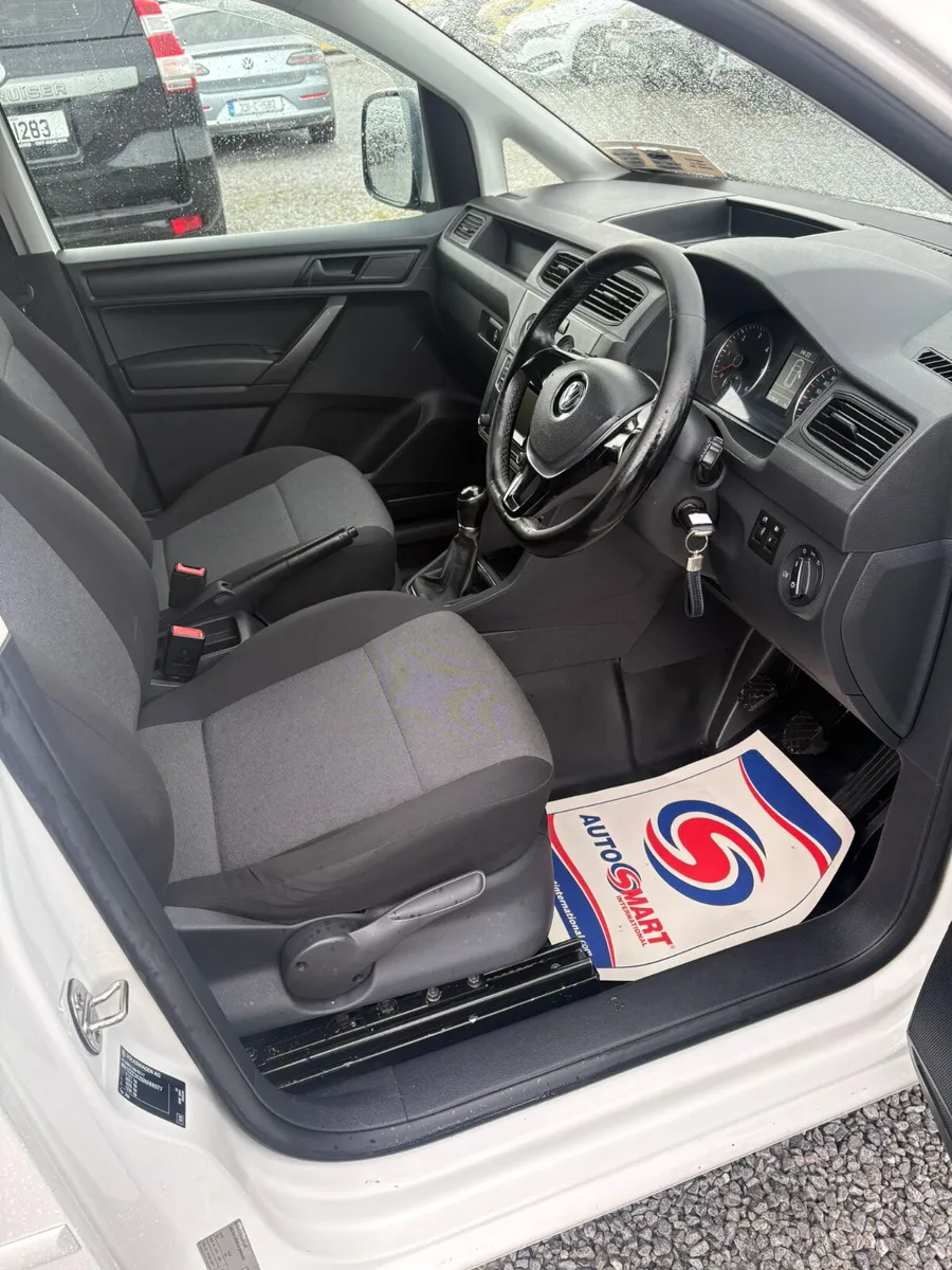Volkswagen Caddy 2016 - Image 4