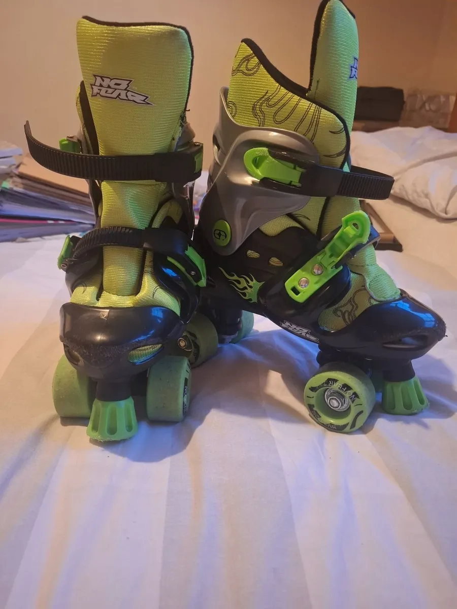 Kids No Fear Roller Skates – Adjustable Size UK 1– - Image 2