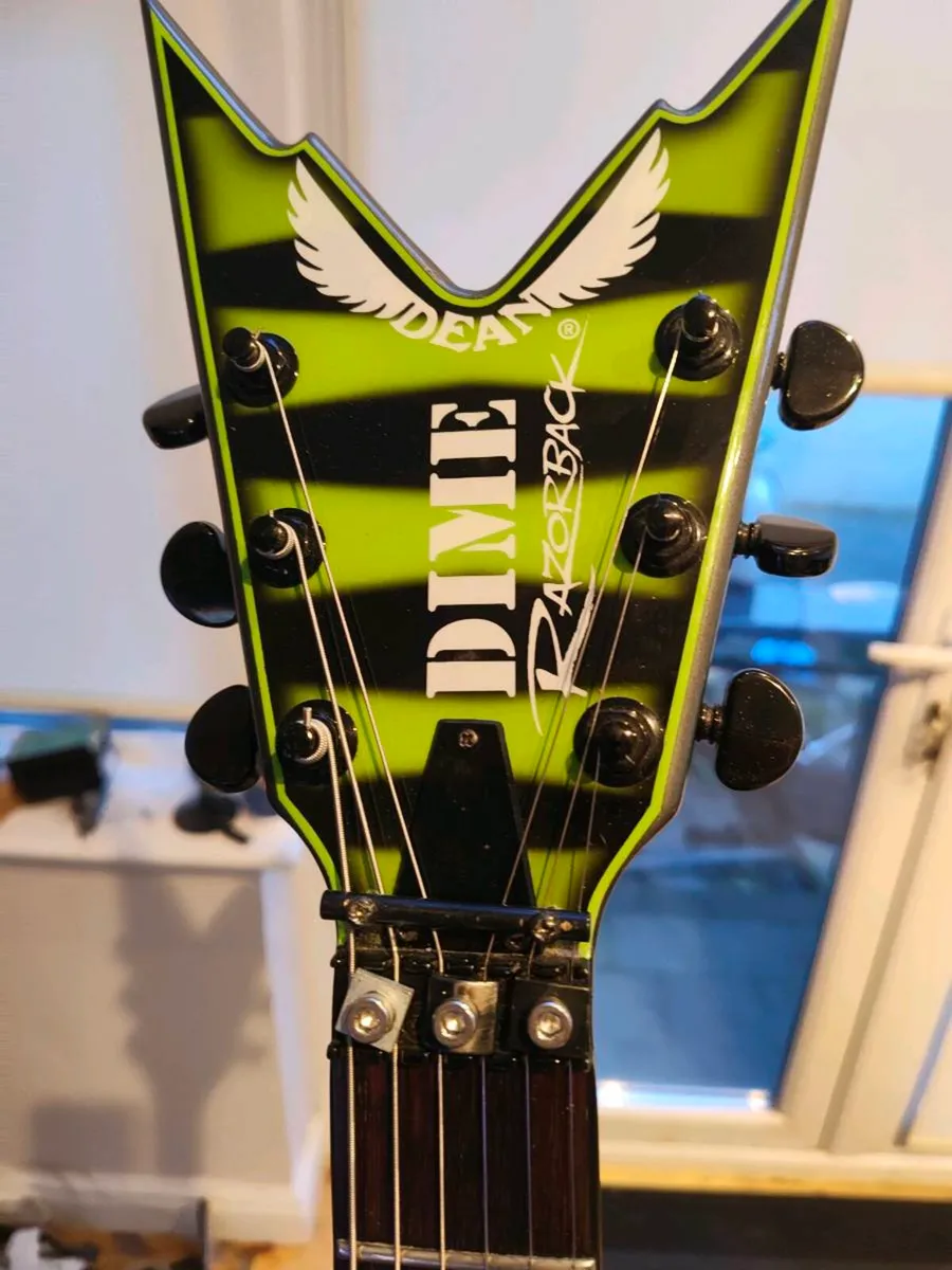 Dean Razorback bumblebee slime 2006 (Players Grade - Image 2