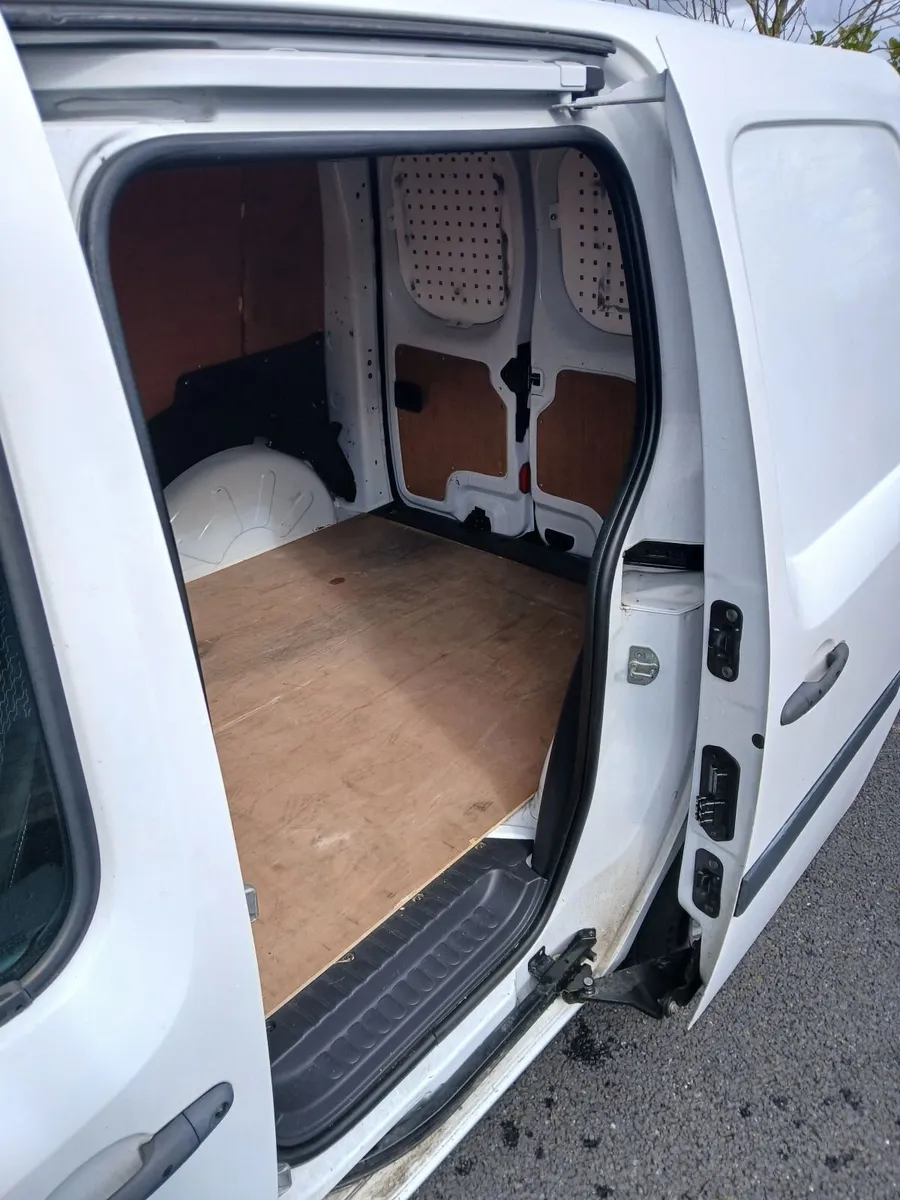 Renault Kangoo 2017 - Image 4