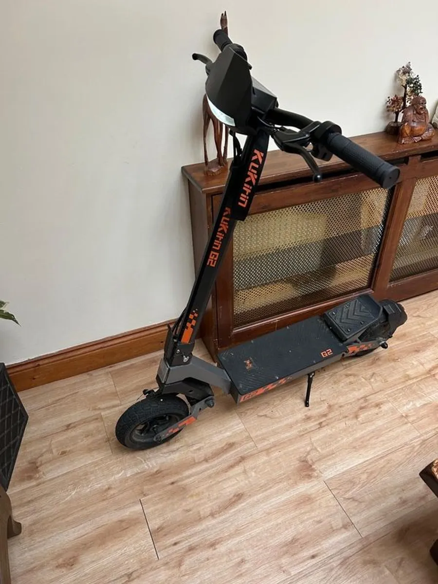 kukitin g2 scooter - Image 1