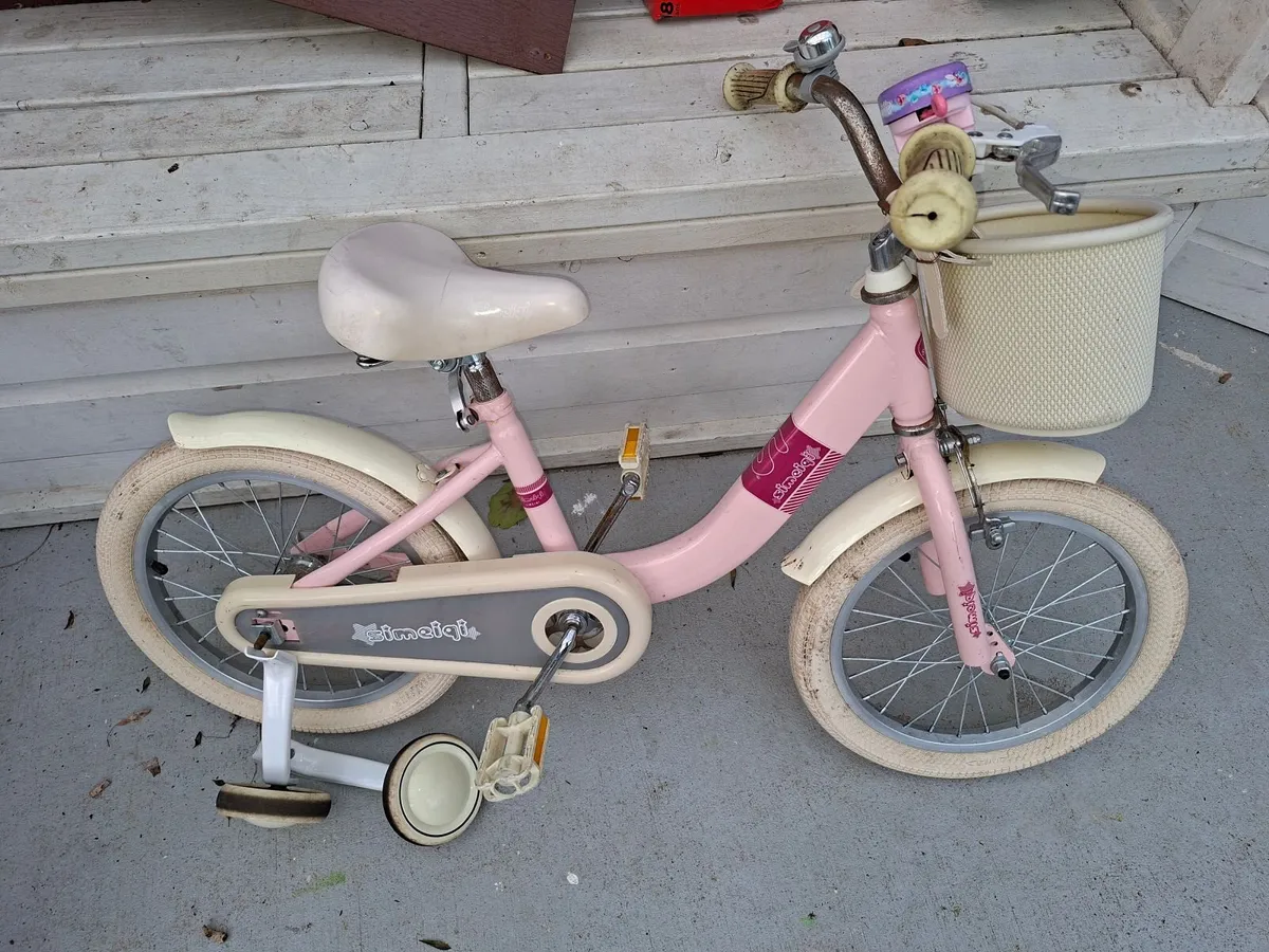 Girls bike for 5-8 years, 16 inch tyres - Image 1
