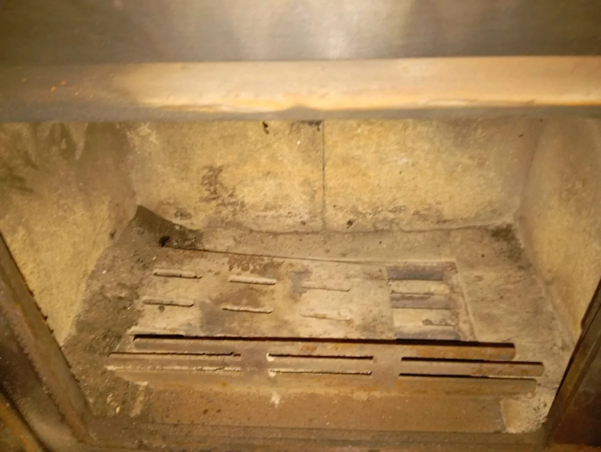 Wood burning stove - Image 2