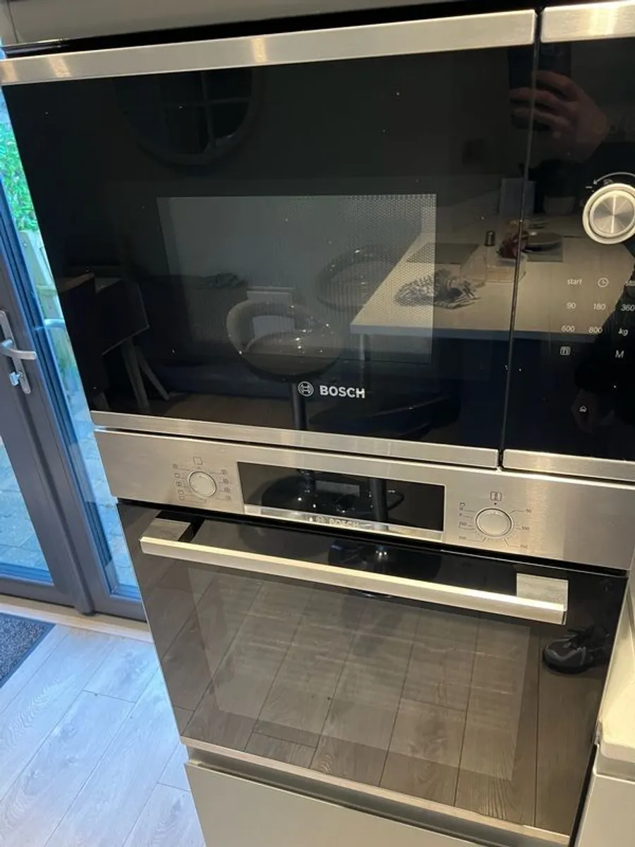 Bosch microwave and oven Great condition - Image 1