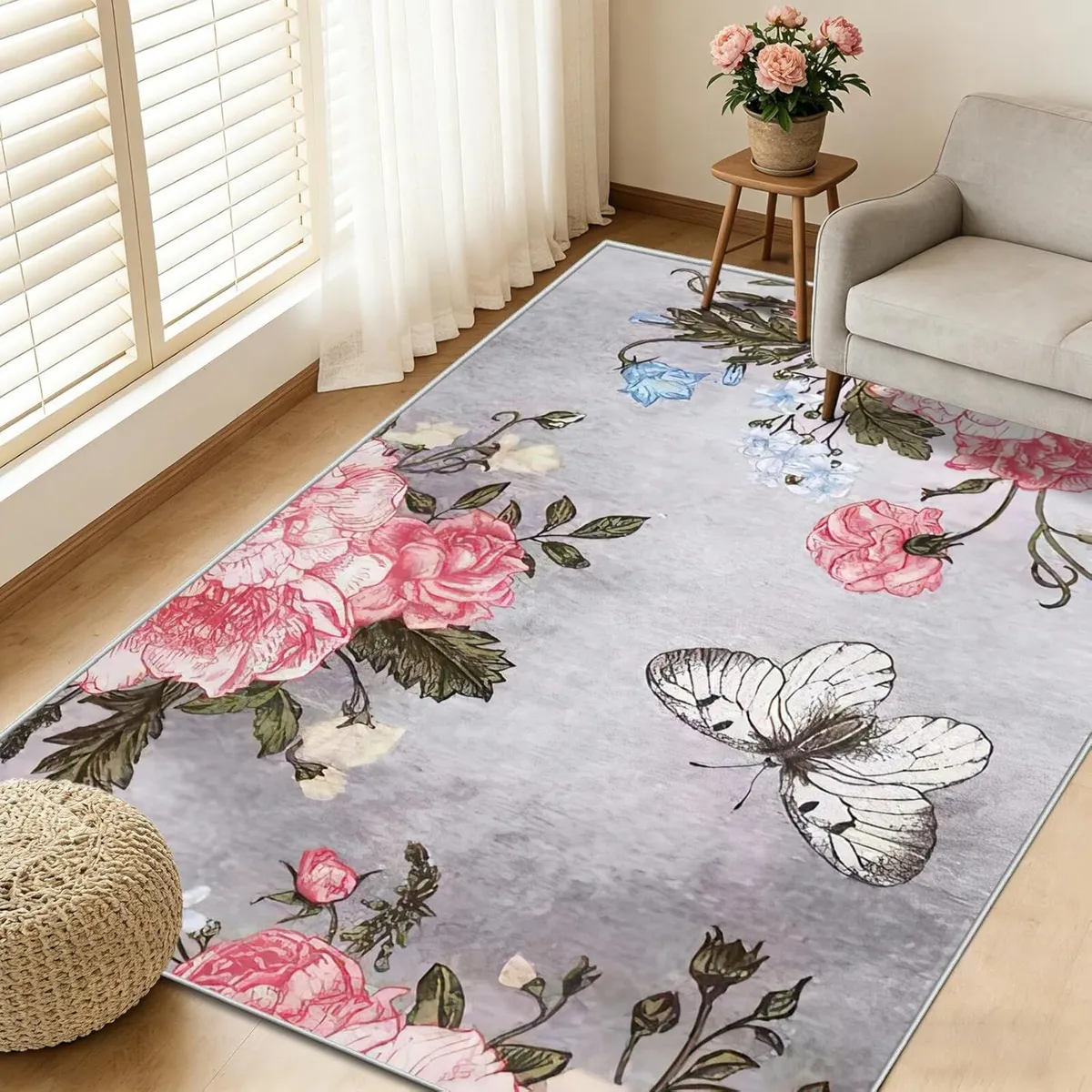 Vintage Floral Bedroom Rug 140x200cm Machine - Image 1
