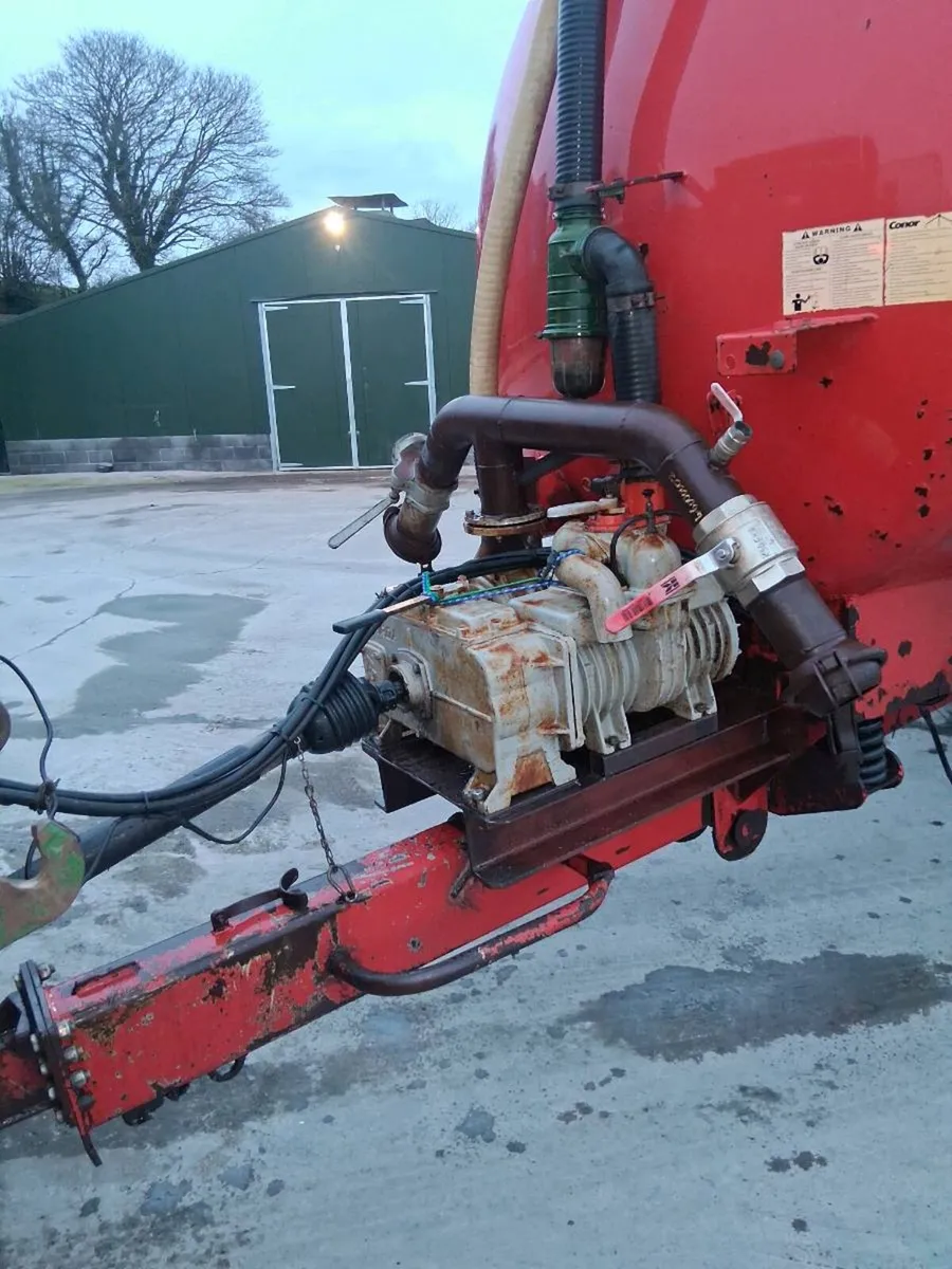 Conor slurry tanker - Image 4